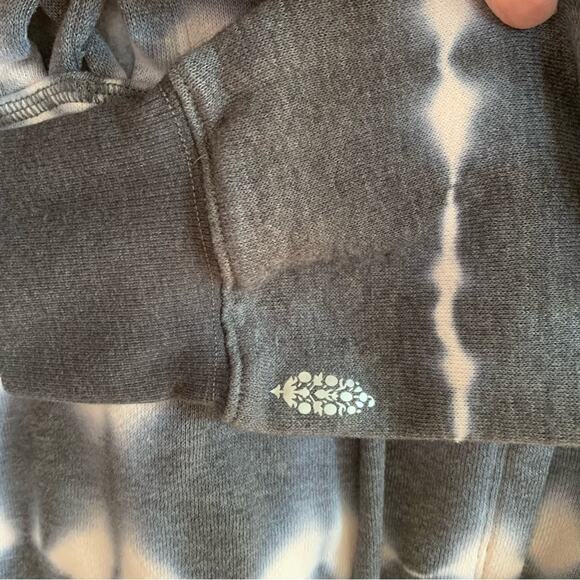 Free People Movement Grey Ozark Mist Believer Crop Lace Up Hoodie X Small - Picture 5 of 9